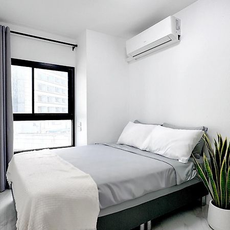 Center Bangkok Suite Next To Platinum Mall Μπανγκόκ Εξωτερικό φωτογραφία
