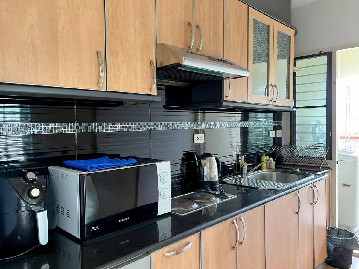 Center Bangkok Suite Next To Platinum Mall Μπανγκόκ Εξωτερικό φωτογραφία