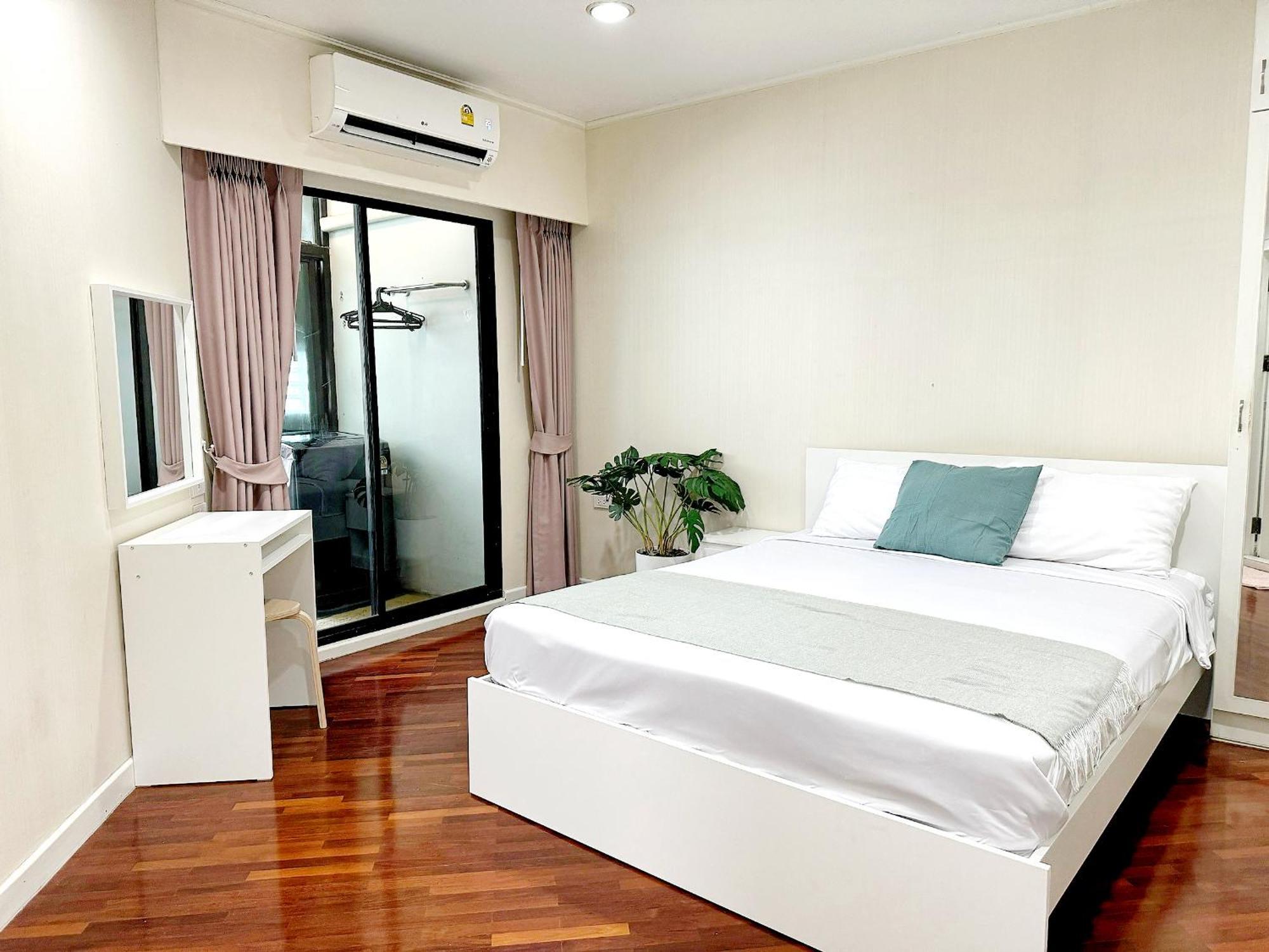 Center Bangkok Suite Next To Platinum Mall Μπανγκόκ Εξωτερικό φωτογραφία