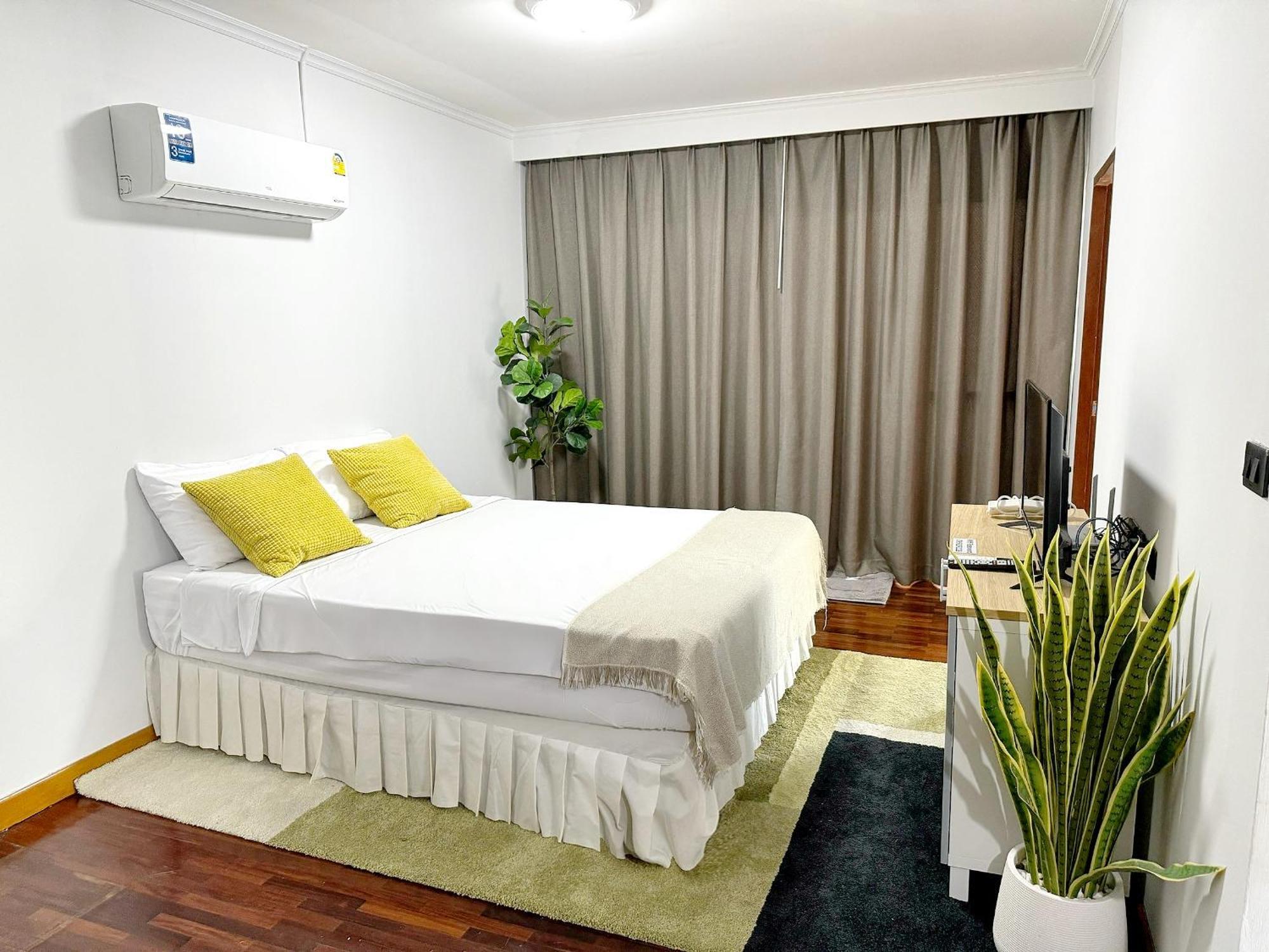 Center Bangkok Suite Next To Platinum Mall Μπανγκόκ Εξωτερικό φωτογραφία