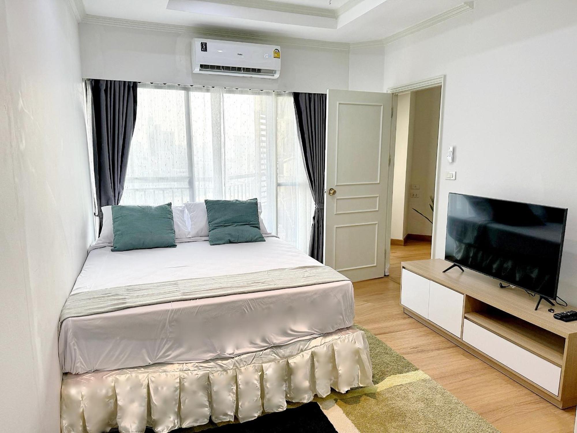 Center Bangkok Suite Next To Platinum Mall Μπανγκόκ Εξωτερικό φωτογραφία