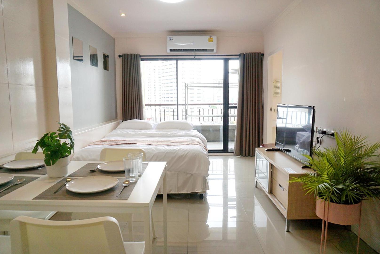 Center Bangkok Suite Next To Platinum Mall Μπανγκόκ Εξωτερικό φωτογραφία