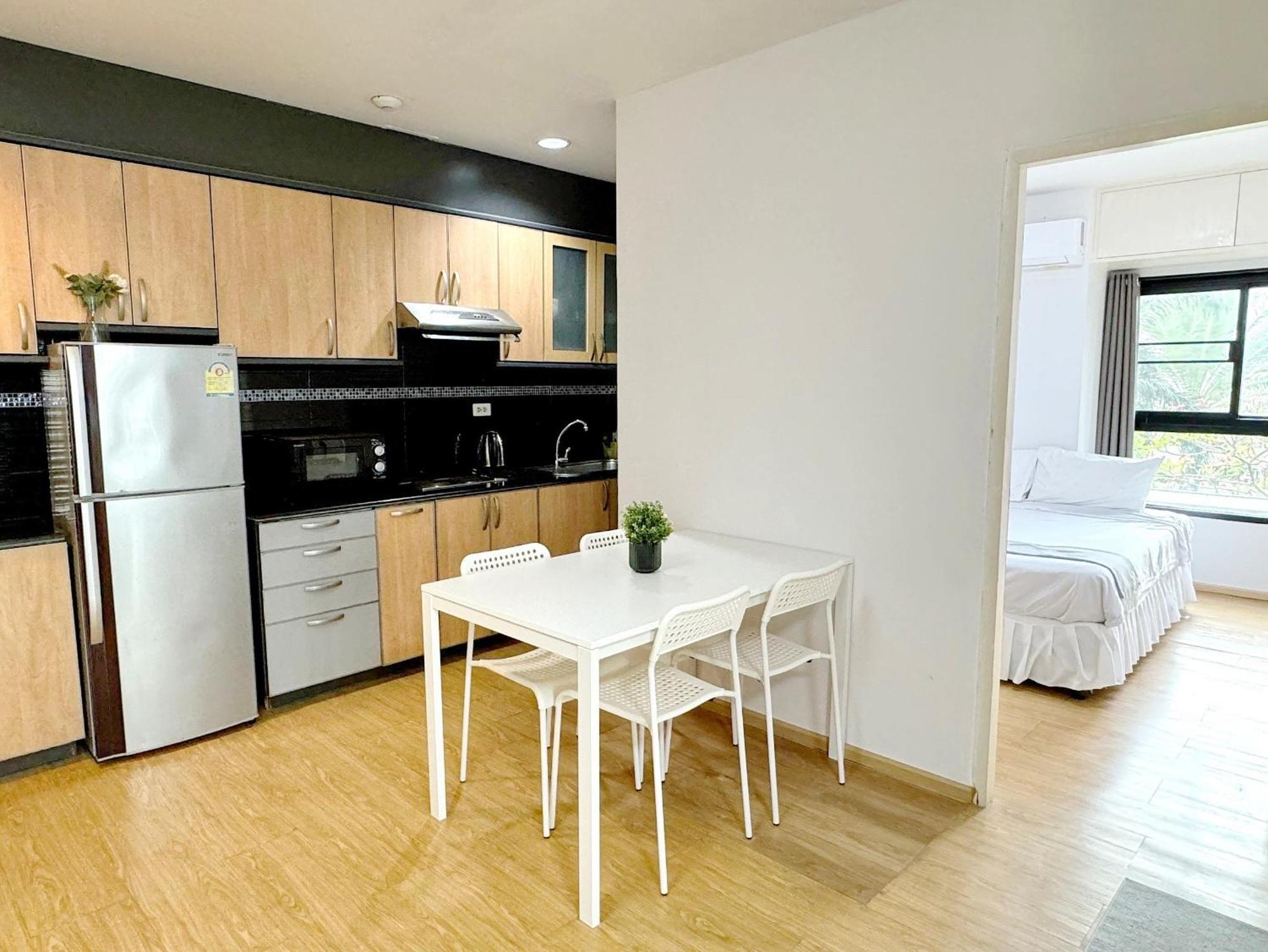 Center Bangkok Suite Next To Platinum Mall Μπανγκόκ Εξωτερικό φωτογραφία