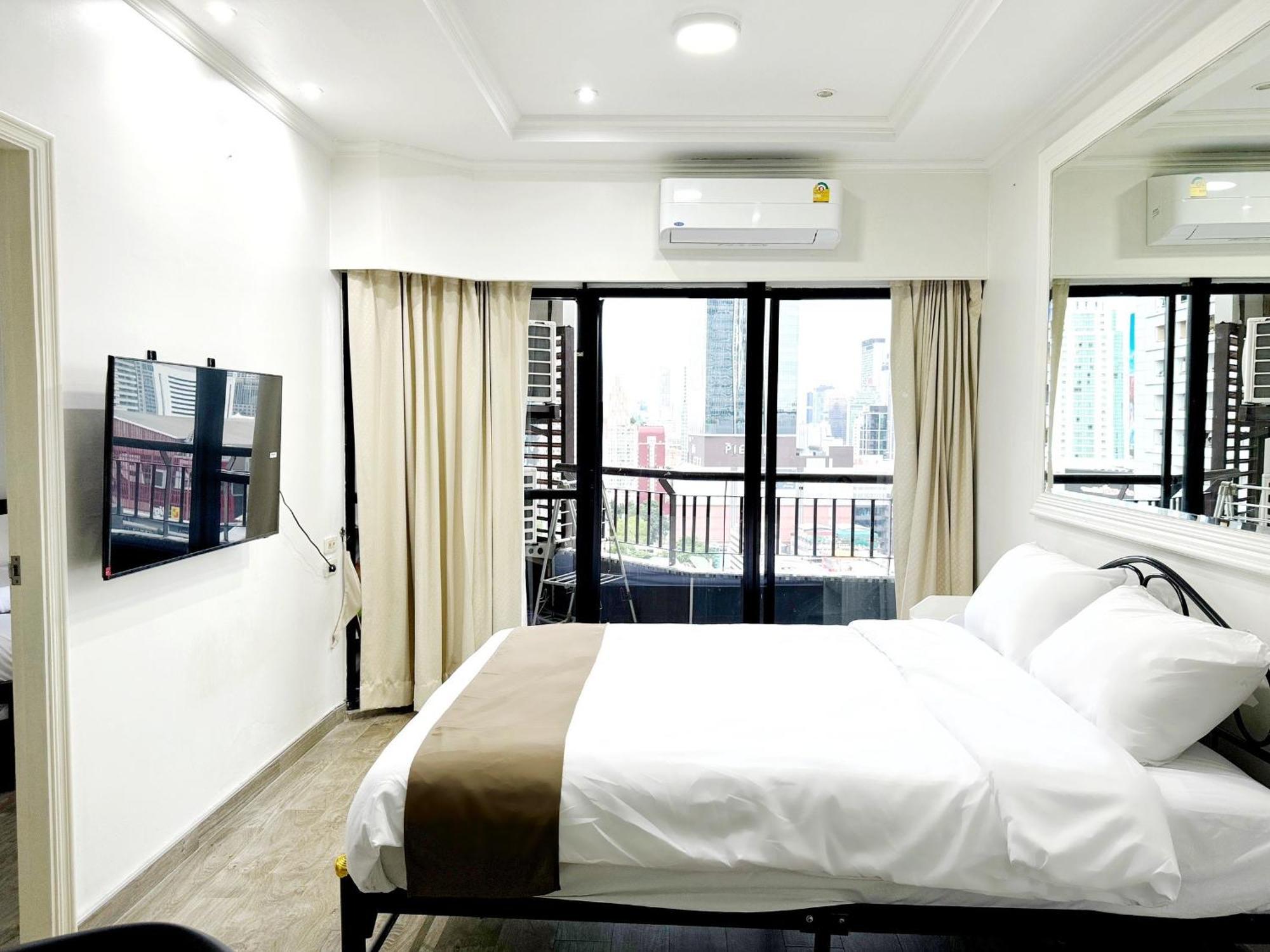 Center Bangkok Suite Next To Platinum Mall Μπανγκόκ Εξωτερικό φωτογραφία