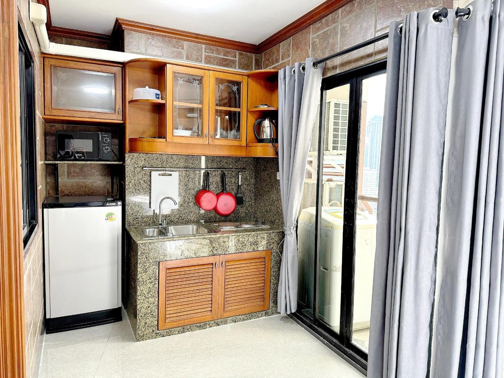 Center Bangkok Suite Next To Platinum Mall Μπανγκόκ Εξωτερικό φωτογραφία