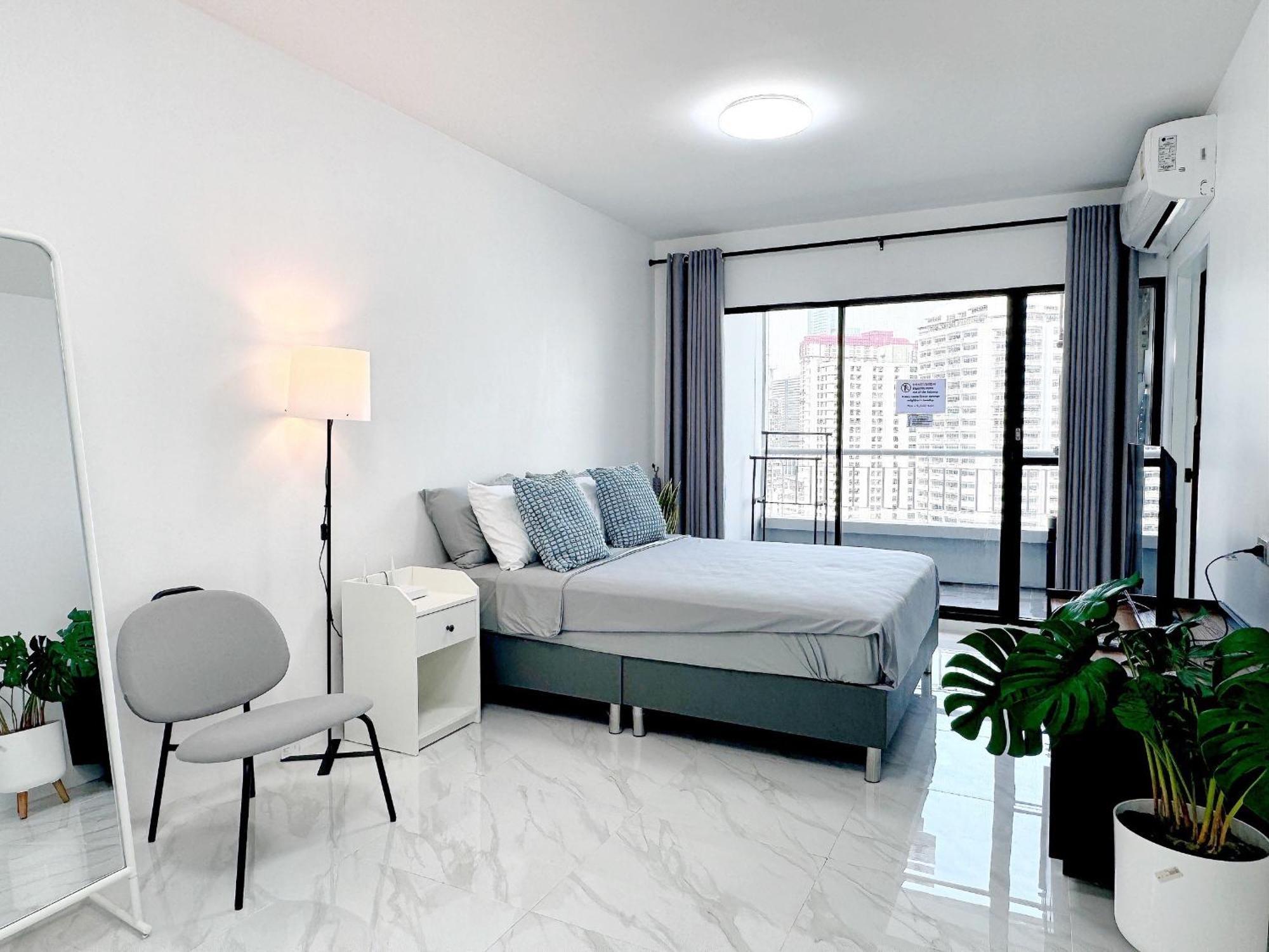 Center Bangkok Suite Next To Platinum Mall Μπανγκόκ Εξωτερικό φωτογραφία